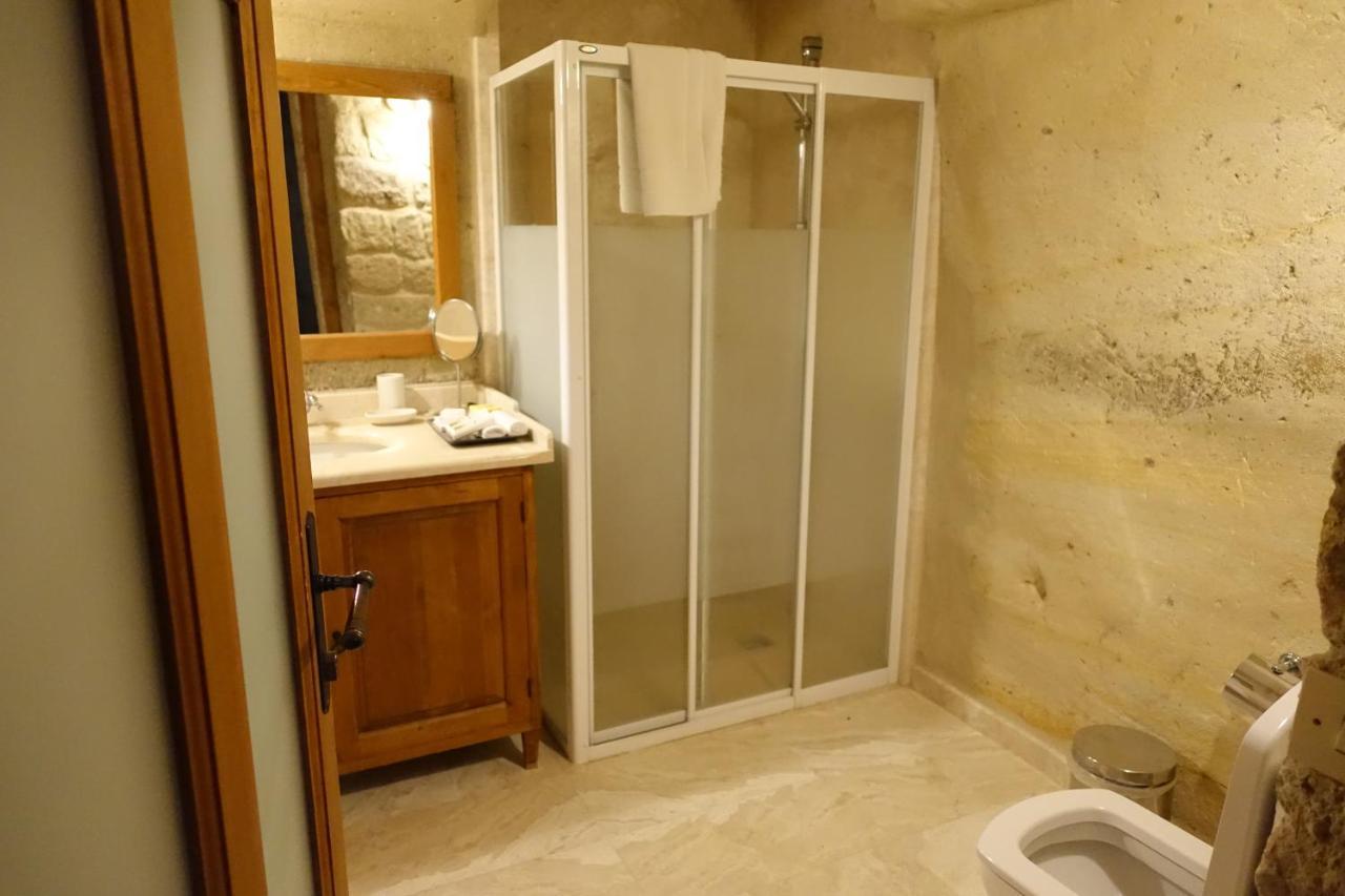 Esbelli Evi Cave Houses Urgup Exterior photo